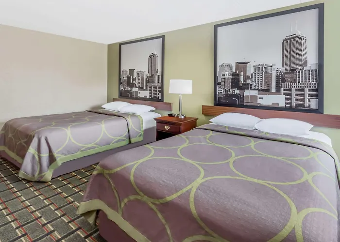 Super 8 By Wyndham Logansport