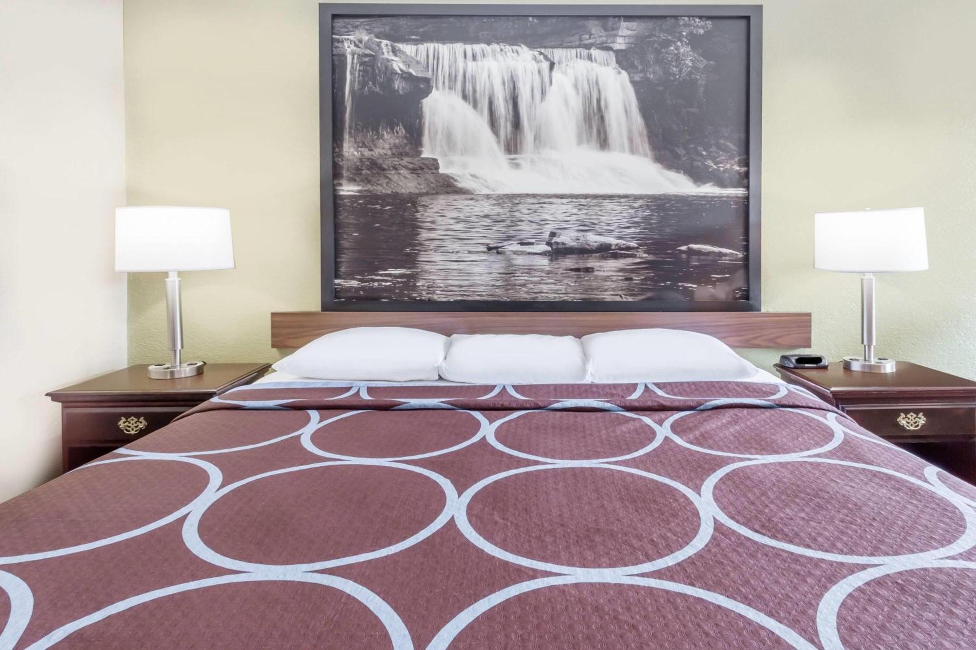 Super 8 By Wyndham 2*